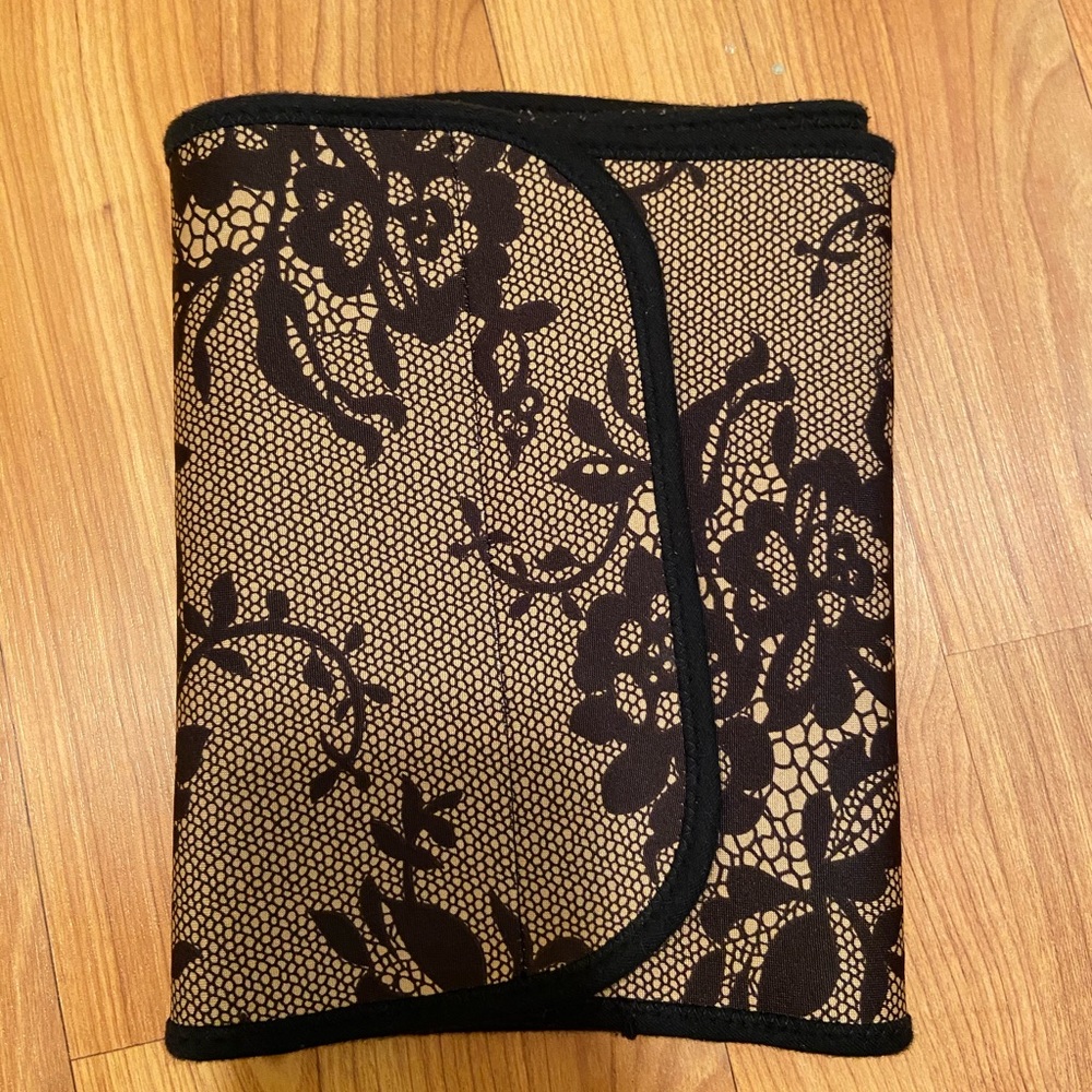 Belly Bandit Waist Trainer Shapewear in size XS